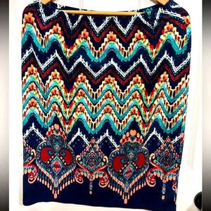 Sunny Leigh boho pull on knee length skirt. Size Medium. Add a tank or t…